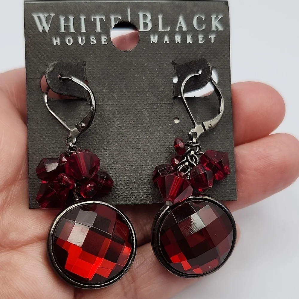Red Crystal Earrings - Picture 5 of 8